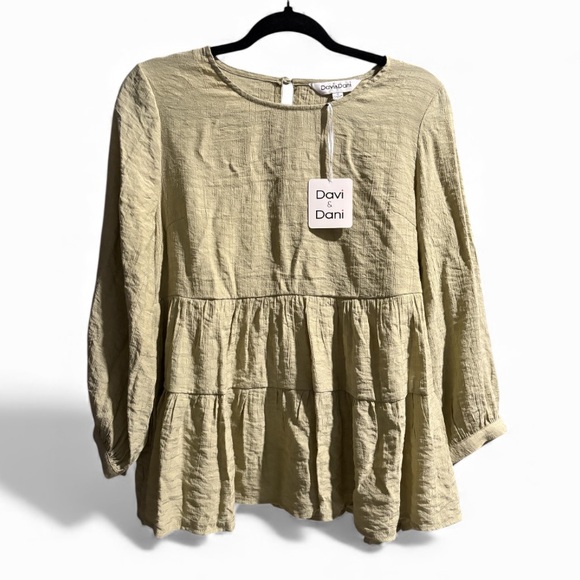 DAVI & DANI Tops - Davi & Dani Olive Green Babydoll Top Textured Tiered Cotton Blouse Small
